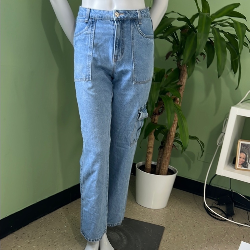 Forever 21 Blue Straight Leg Jeans Classic Style